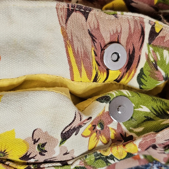 Vintage Mid-Century Binny Yellow Canvas Floral Purse - Picture 6 of 11